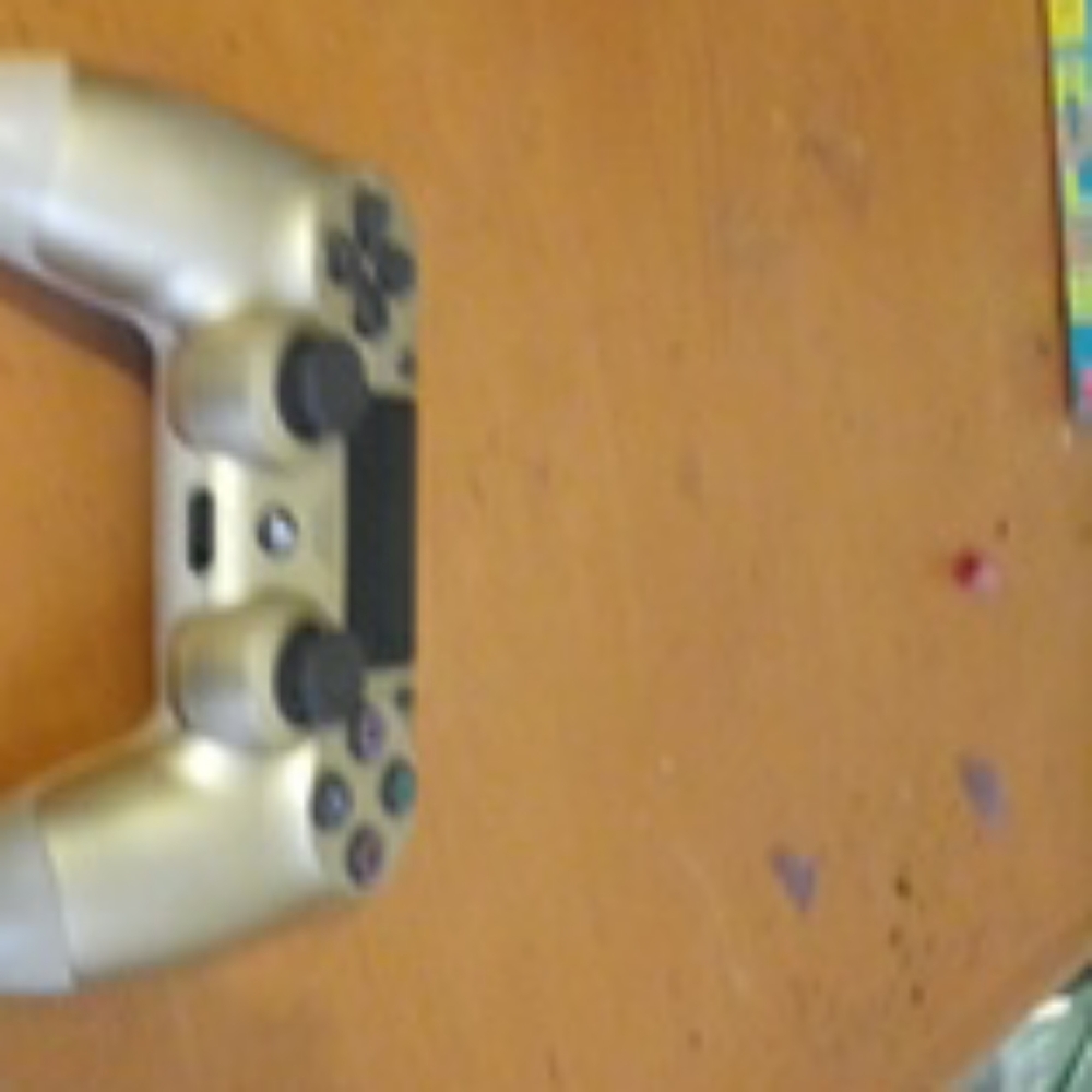 Ps4 - Picture 2 of 2